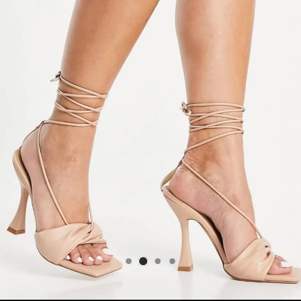 Nude strappy heels, Ego